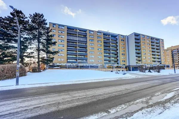 15 ALBRIGHT RD #17, Hamilton, ON L8K 5J2