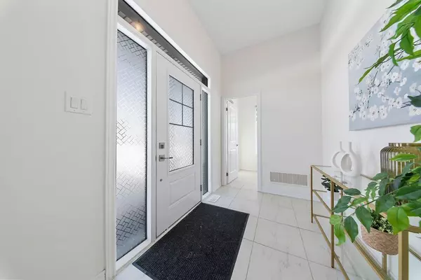 Hamilton, ON L0R 1W0,175 BLACKBIRD WAY