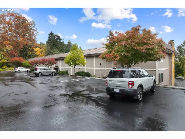 Lake Oswego, OR 97034,750 1ST ST