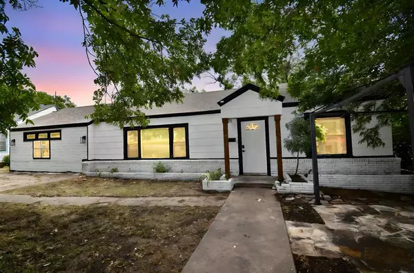 Brady, TX 76825,1511 S High Street