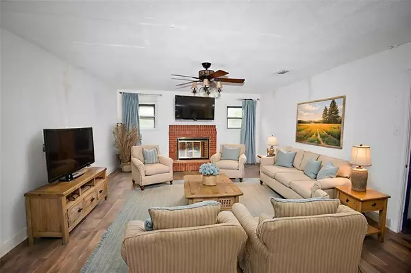 Brady, TX 76825,1511 S High Street