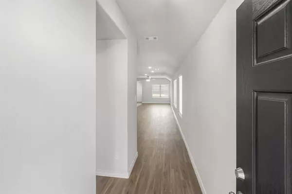 Fort Worth, TX 76131,1016 Wind Drift Way