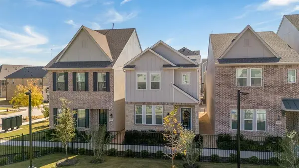 North Richland Hills, TX 76180,4325 Henderson Avenue