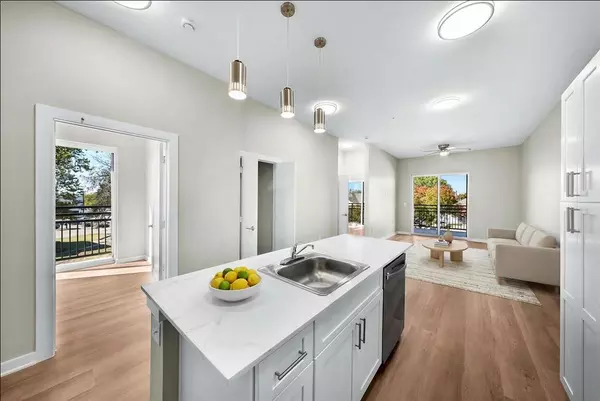 Rowlett, TX 75088,3522 Main Street #212