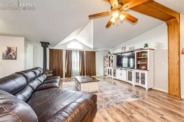 Simla, CO 80835,26101 Flower CIR