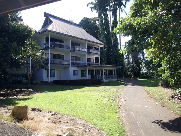 Hilo, HI 96720,400 HUALANI ST #10196