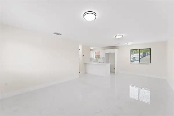 1999 NW 46th St, Miami, FL 33142