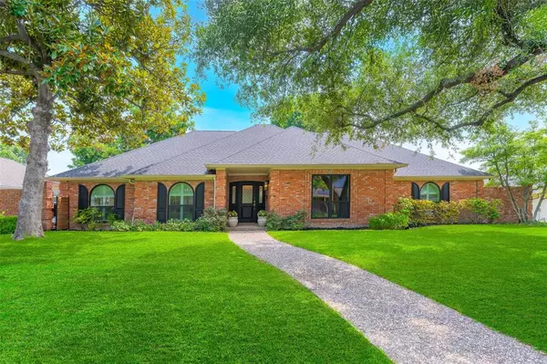 Dallas, TX 75248,6606 Regalbluff Drive