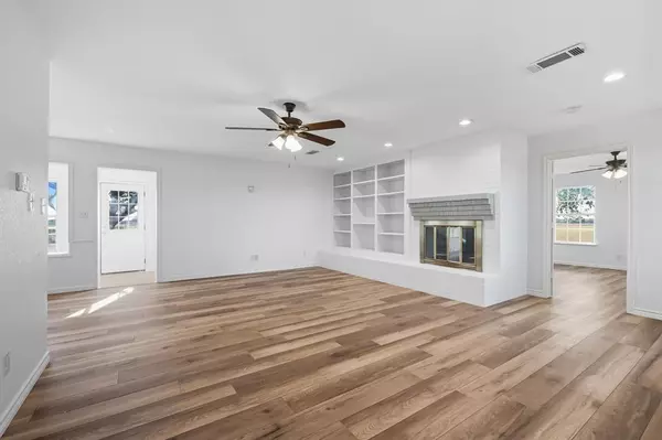 Gober, TX 75443,8453 FM-271