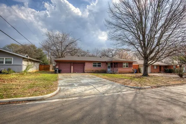 Euless, TX 76040,405 Vine Street