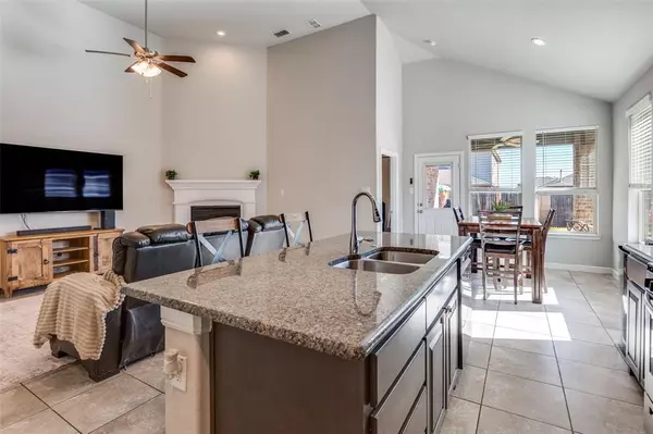 Saginaw, TX 76131,1133 Belsay