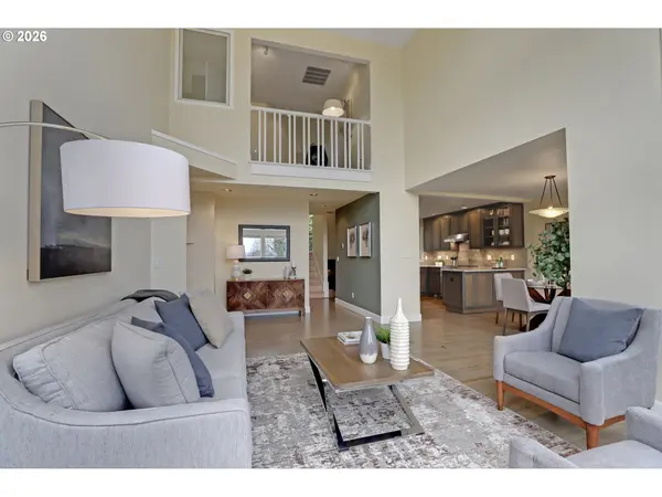 Portland, OR 97219,7635 S HOOD AVE