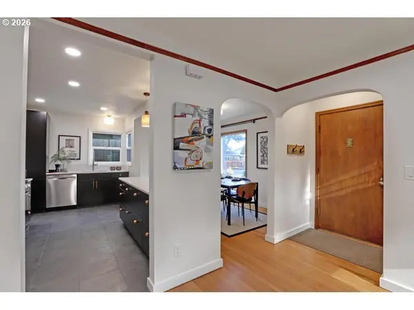 6315 N CURTIS AVE, Portland, OR 97217