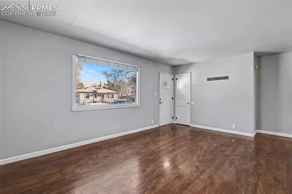 Colorado Springs, CO 80905,533 Warren AVE