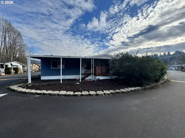 Kelso, WA 98626,2430 MEADOWLARK LN