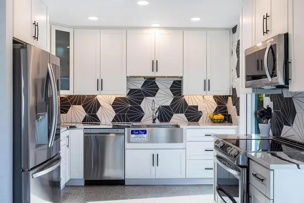 Wilton Manors, FL 33311,657 NW 30th Ct