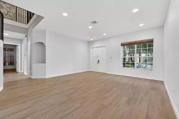 Miramar, FL 33029,18632 SW 55th St