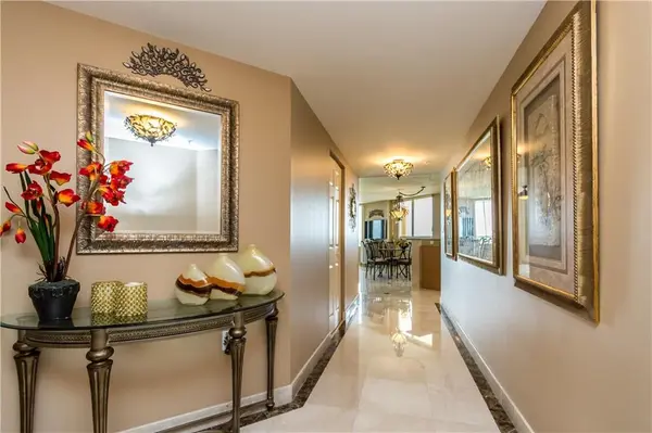 Fort Lauderdale, FL 33305,2001 N Ocean Blvd #804