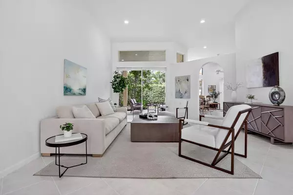 Weston, FL 33332,2807 Oakbrook Ln