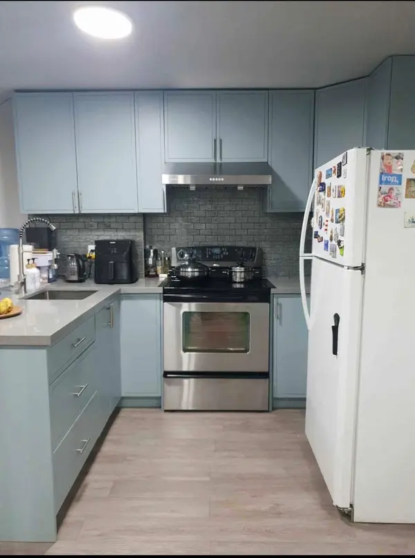 44 Andy CRES #Lower Level, Vaughan, ON L4H 1C5