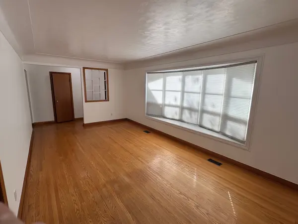 7 Skov CRES, Guelph, ON N1E 4B6