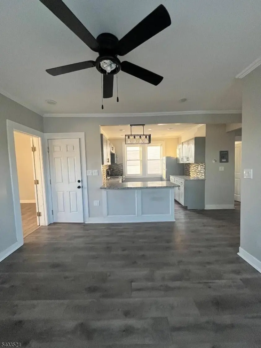 East Orange City, NJ 07017,64 Marcy Ave