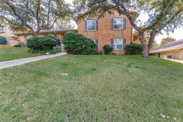 Fort Worth, TX 76179,7701 Westwind Drive