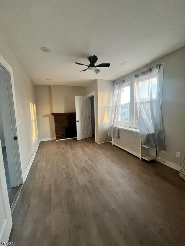 East Orange City, NJ 07017,64 Marcy Ave