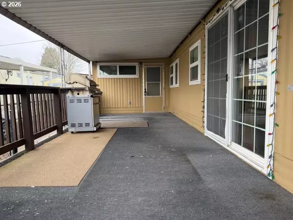 Portland, OR 97236,16901 SE DIVISION ST #74