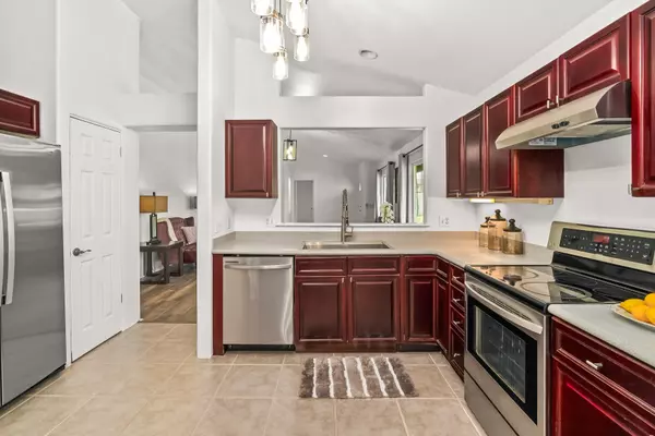 Lihue, HI 96766,2509 KANIO ST