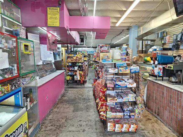 Fort Lauderdale, FL 33311,Address not disclosed