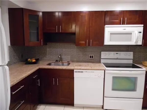 Pompano Beach, FL 33069,Address not disclosed