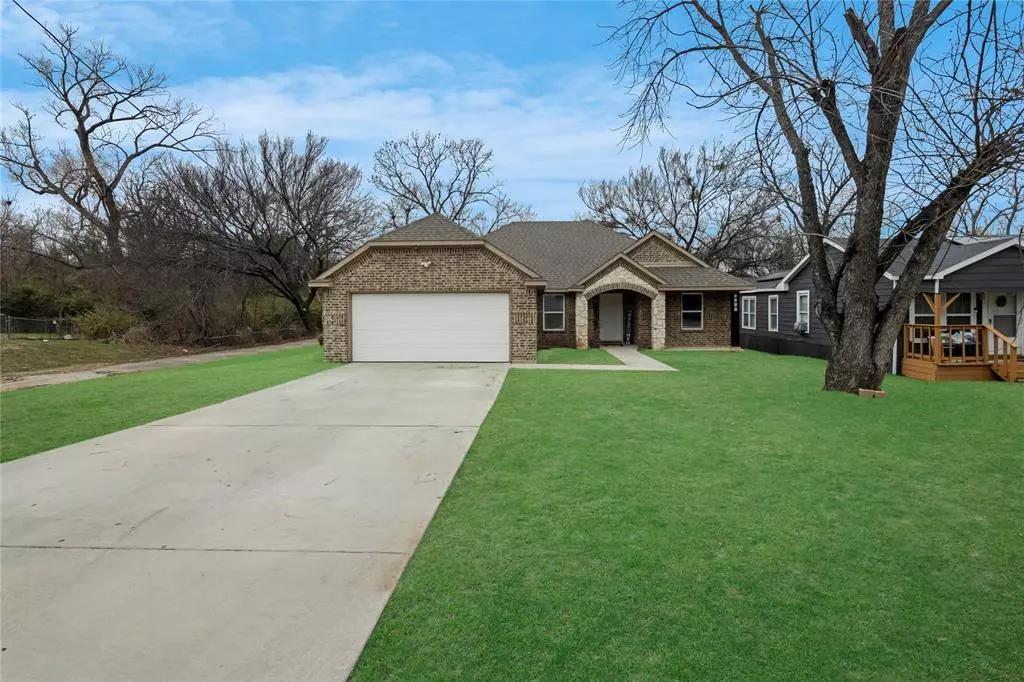 Dallas, TX 75211,1317 Dacki Avenue