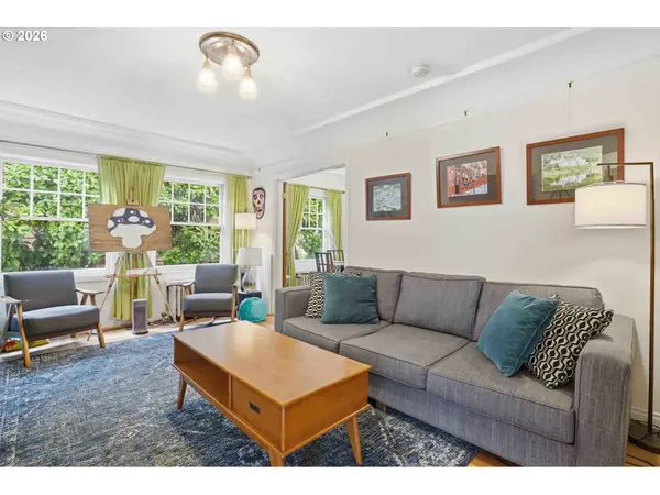 Portland, OR 97232,2250 NE FLANDERS ST #3