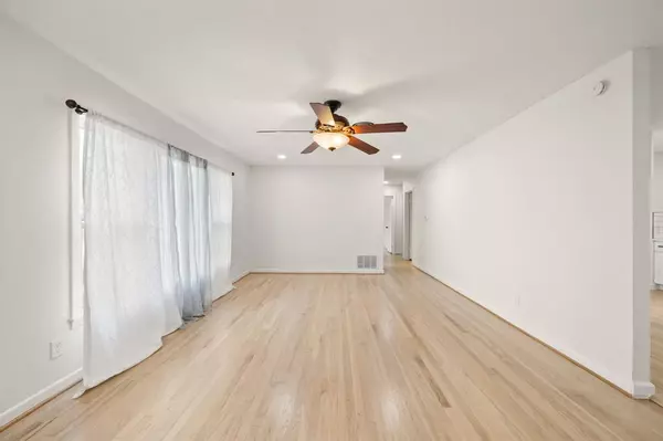 Hurst, TX 76053,308 Wanda Way