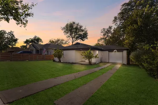 Dallas, TX 75216,3811 Malden Lane