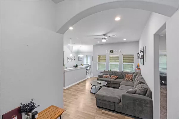 Dallas, TX 75211,1317 Dacki Avenue