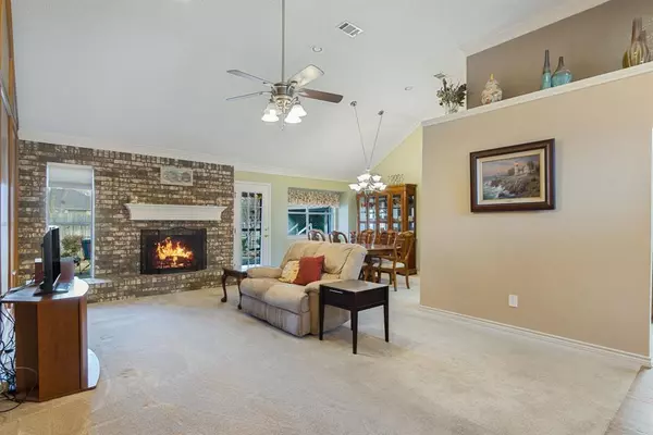 Grapevine, TX 76051,2708 Whitby Lane