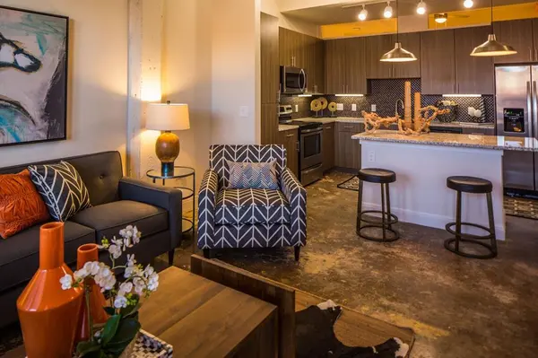 Fort Worth, TX 76104,801 W Vickery Boulevard #212