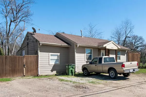 Balch Springs, TX 75180,1906 S Peachtree Road