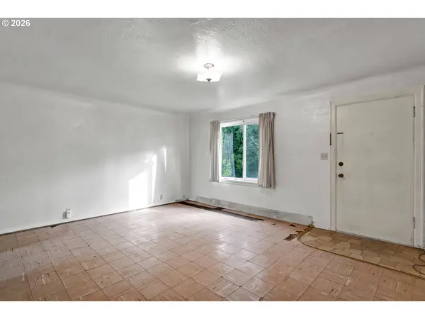 Springfield, OR 97477,930 1ST ST