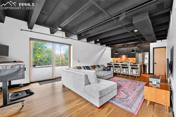 Colorado Springs, CO 80903,20 Boulder Crescent ST #202