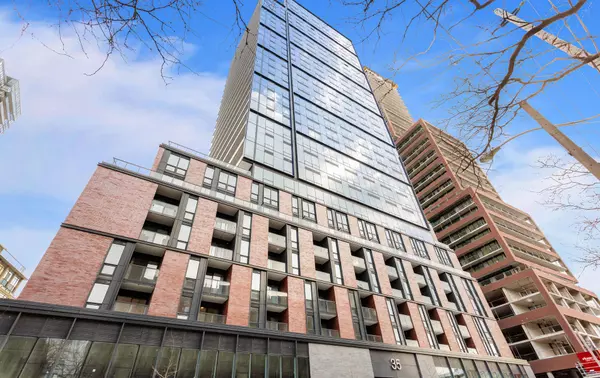 Toronto C08, ON M5A 0Z5,35 Parliament ST #2203