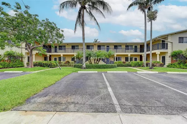 Pompano Beach, FL 33060,410 SW 15th St #105