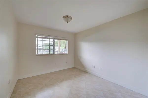 Pompano Beach, FL 33060,410 SW 15th St #105