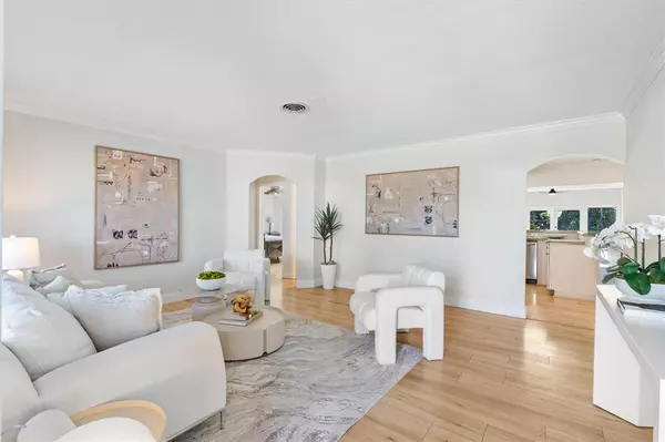 Fort Lauderdale, FL 33334,1720 NE 57th St