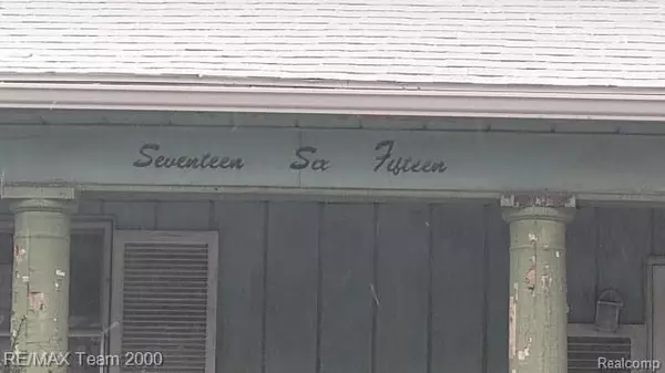 Detroit, MI 48219,17615 Lahser RD