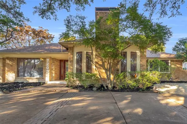 7203 Duffield Drive, Dallas, TX 75248