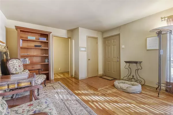 Benbrook, TX 76126,707 Cozby Street N