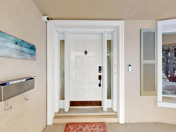 Toronto C15, ON M2K 2B9,1 Heathview AVE